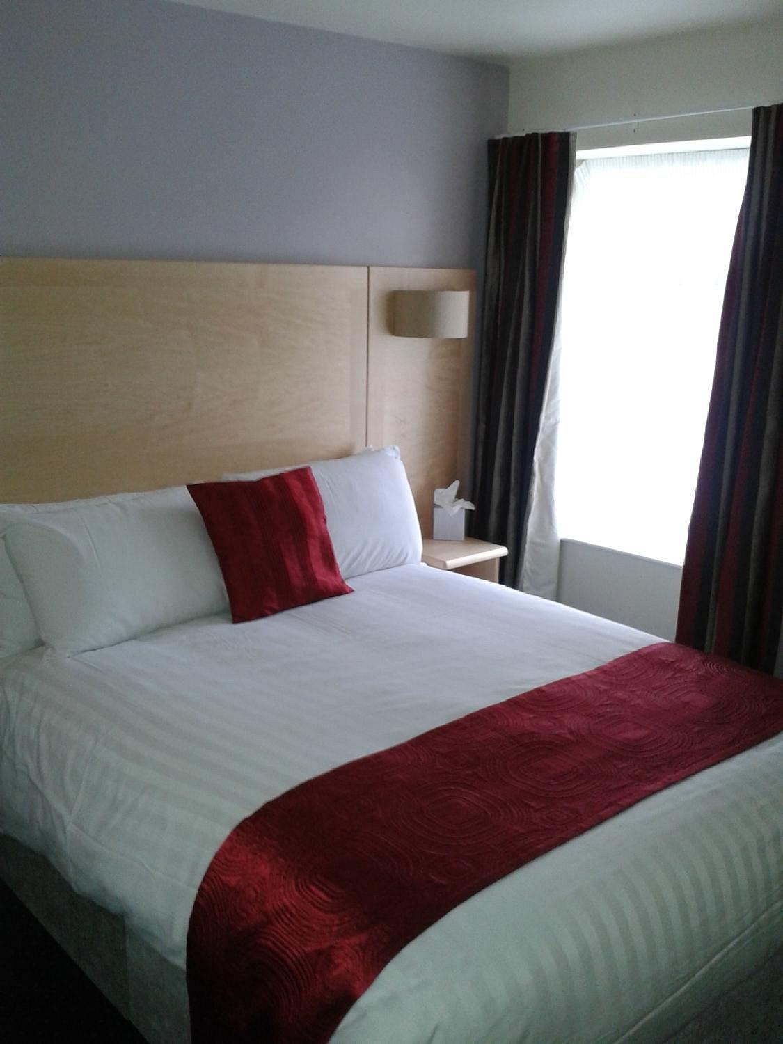 Cambridge Hotel Waterfront Brighouse Eksteriør billede